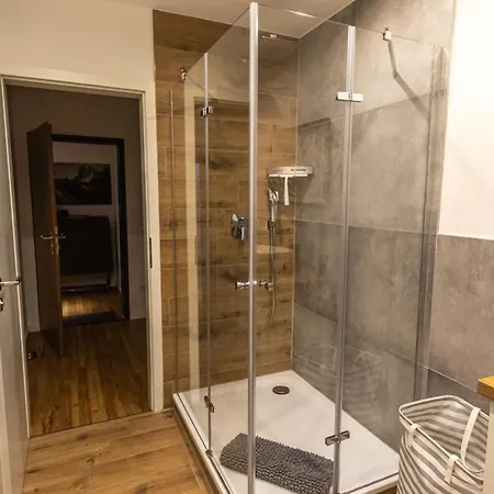 Suedschleife Appartements - Wlan - Direkt Am Ring Reimerath Exterior photo