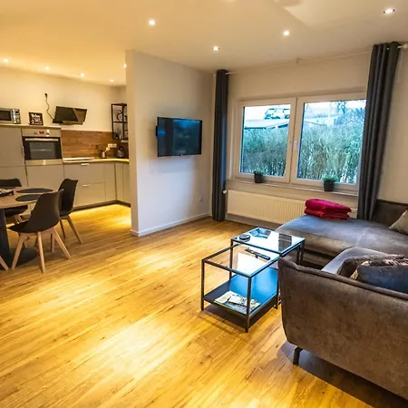 Suedschleife Appartements - Wlan - Direkt Am Ring Reimerath Exterior photo